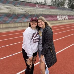 Meet your Posher, Jacqueline